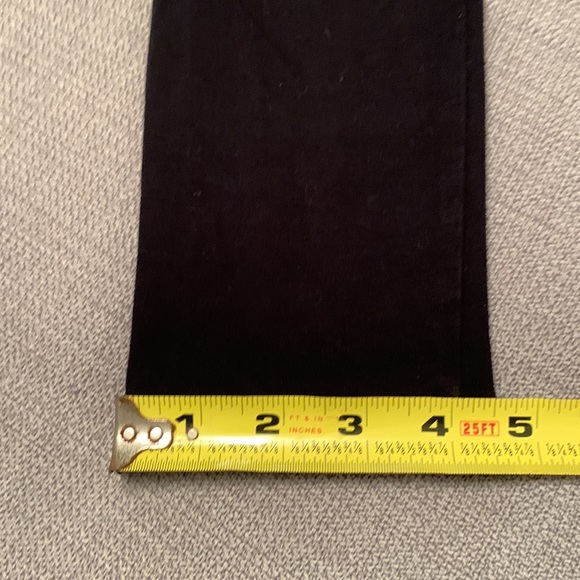 HUE Black Leggings Lightly Used Small - Picture 8 of 9